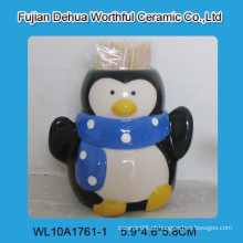 Adorável pingüim de Natal Ceramic Toothpick Holder